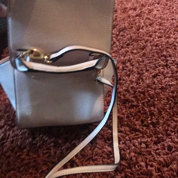 Purse - Picture 3 of 3